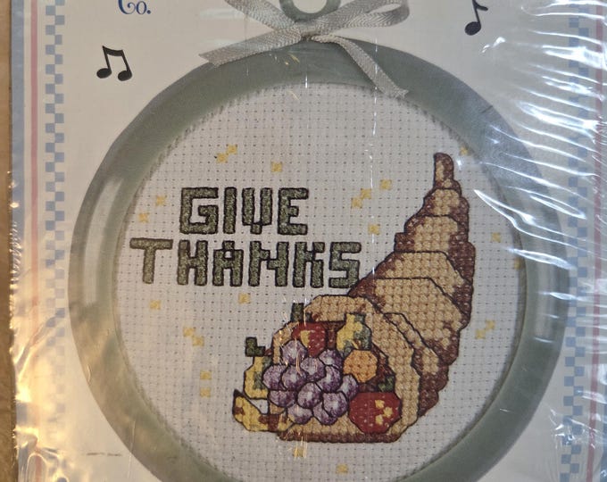 New Berlin Give Thanks Counted Cross Stitch Kit. FREE SHIPPING. Older Condition. Music is Yesterday.