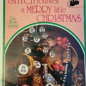 Leisure Arts Stitch Yourself a Merry Little Christmas Cross Stitch Pattern. FREE SHIPPING. Used Condition.