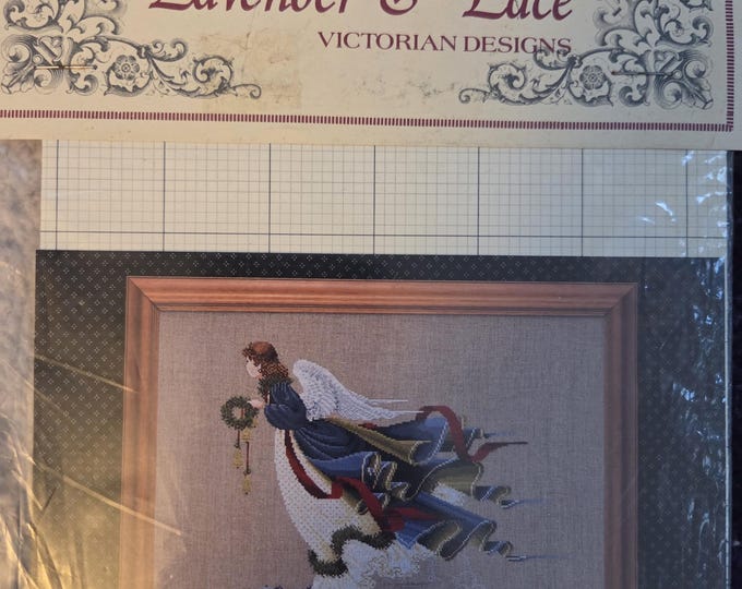 Lavender & Lace Angel of Freedom Cross Stitch Pattern. Preowned Good Condition. Free Shipping.