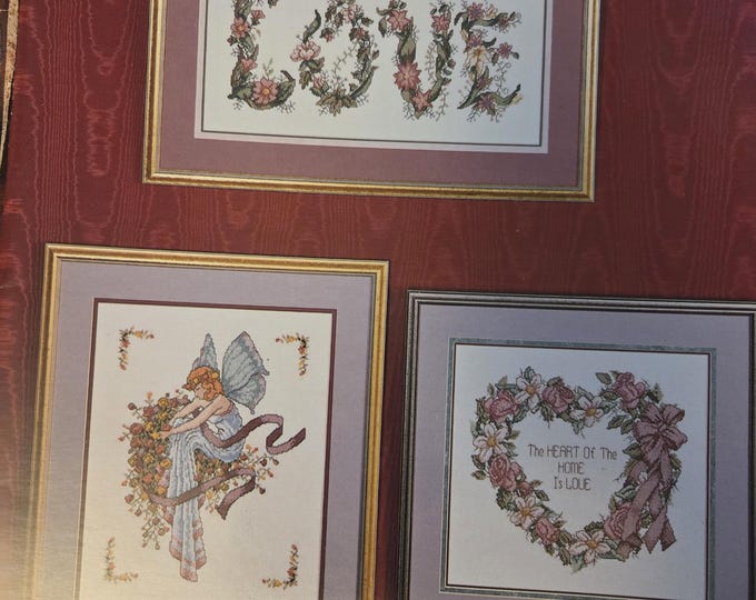 Kappie Antique Flowers and Love Cross Stitch Pattern. FREE SHIPPING. Used Condition.