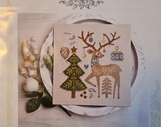 Samplers and Primitives Festive Reindeer Cross Stitch Pattern. FREE SHIPPING. New Condition.