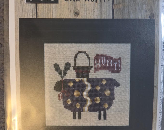 Bent Creek Ewe Hunt Cross Stitch Pattern. FREE SHIPPING. Good Condition.