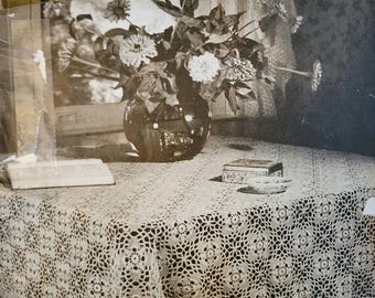 Vintage c1943 Crochet for Tables Pattern. Book No 202. FREE SHIPPING.