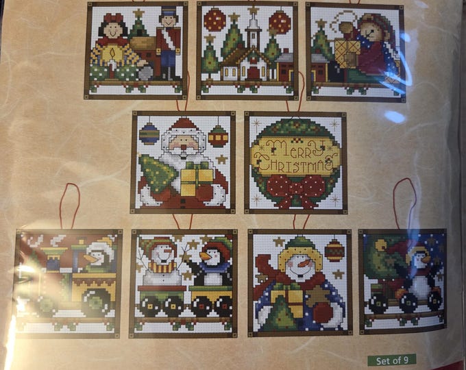 Craftways Classic Christmas Ornaments Counted Cross Stitch Kit. FREE SHIPPING. Preowned and Repackaged Condition.