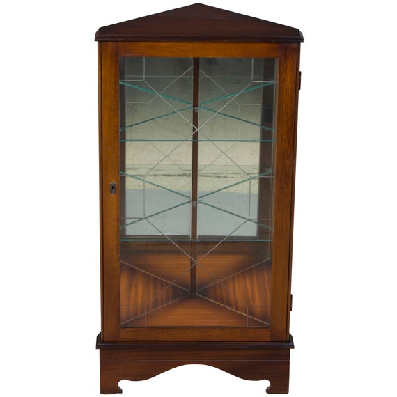 Short Vintage Mahogany Corner Cabinet Display Hutch Etsy