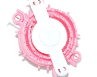 Pom pom maker
