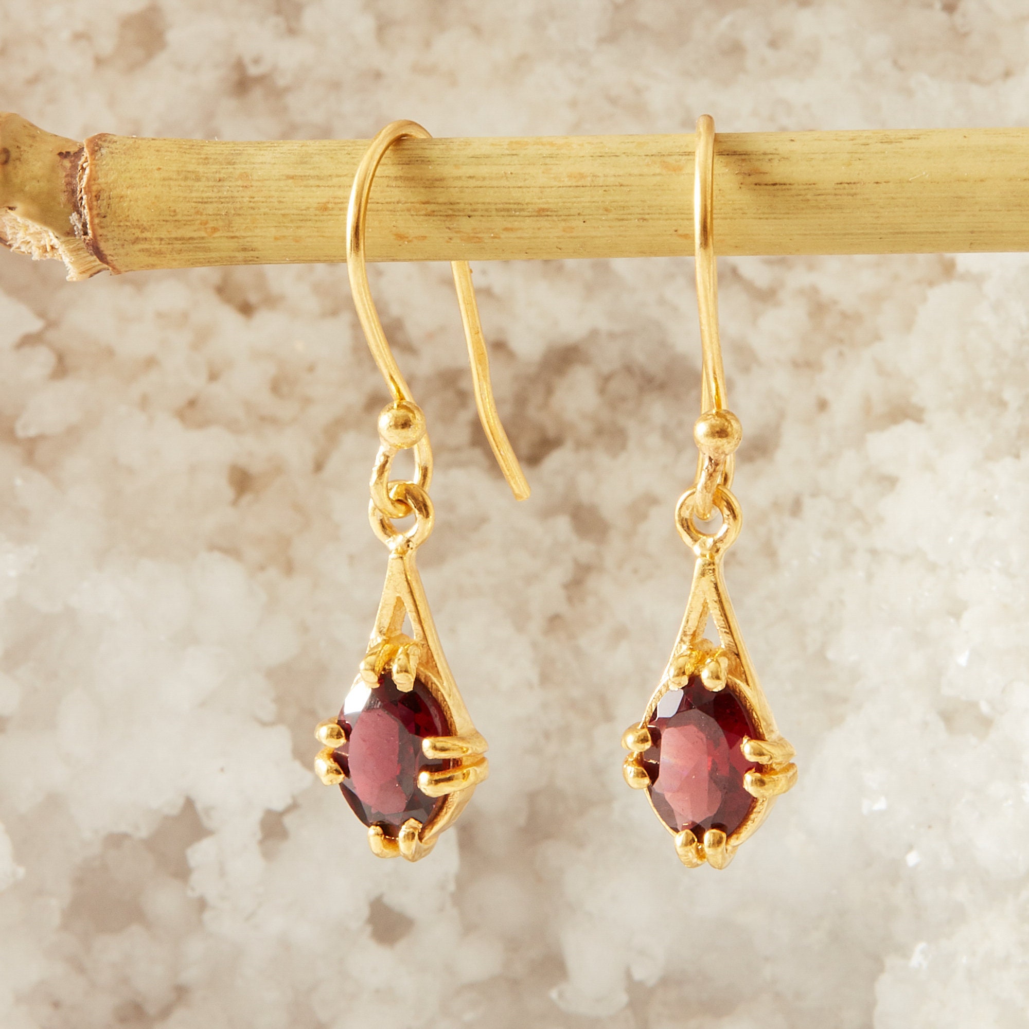 Garnet 9ct Yellow Gold Drop Earrings – Length 29mm – S7135 | KEO Jewellers