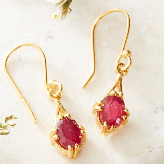 Antique ruby hotsell earrings