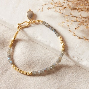 Bracelet de perles labradorite : Bracelet à superposer en or vermeil 18 carats