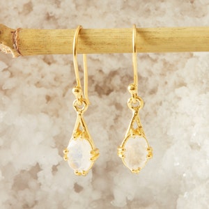 Moonstone Gold Drop Earrings, Gemstone Drop Earrings, Antique Style Earrings, June Birthstone Earrings, Moonstone Jewellery, Iridescent Gems