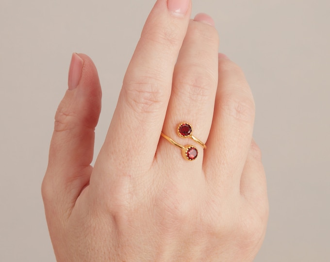 Garnet Gold and Silver Adjustable Stacking toi et moi Ring