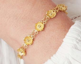 ブレスレット Western Flower Link Bracelet #8971 Filigree Flower Gold Link Bracelet, 18K Gold and Silver