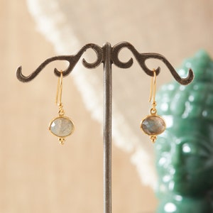 Grey Labradorite Oval Cut gemstone and Gold Drop Earrings, 18K Gold and Silver, Grey gemstone Drops image 7