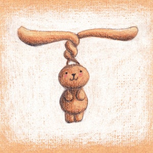 Pode incluir: Um coelho de desenho animado marrom com um grande sorriso est&aacute; pendurado de cabe&ccedil;a para baixo em uma corda marrom. O coelho est&aacute; segurando suas patas juntas na frente dele.