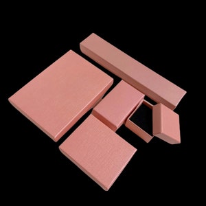 Pink Diamond-textured Paper Cardboard Jewelry Gift Boxes With Foam