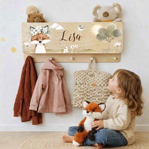 Garderobe, Kindergarderobe mit Ablage, Kind, Kinderzimmer, individuell Kleiderhaken, Garderobenleiste personalisierbar: Waldkindergarten