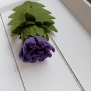 Thistle brooch, felt brooch, felt thistles, handmade brooch, costume jewellery, felt accessories, Scottish emblem, St Andrews day image 10