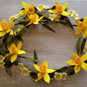 Daffodil garland, felt flower garland, home decor, st david's day,daffodils, wedding decor, handmade garland, floral garland image 1