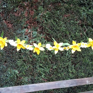 Daffodil garland, felt flower garland, home decor, st david's day,daffodils, wedding decor, handmade garland, floral garland image 4