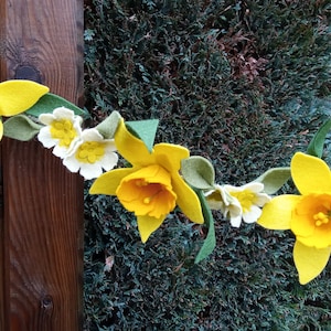 Daffodil garland, felt flower garland, home decor, st david's day,daffodils, wedding decor, handmade garland, floral garland image 5