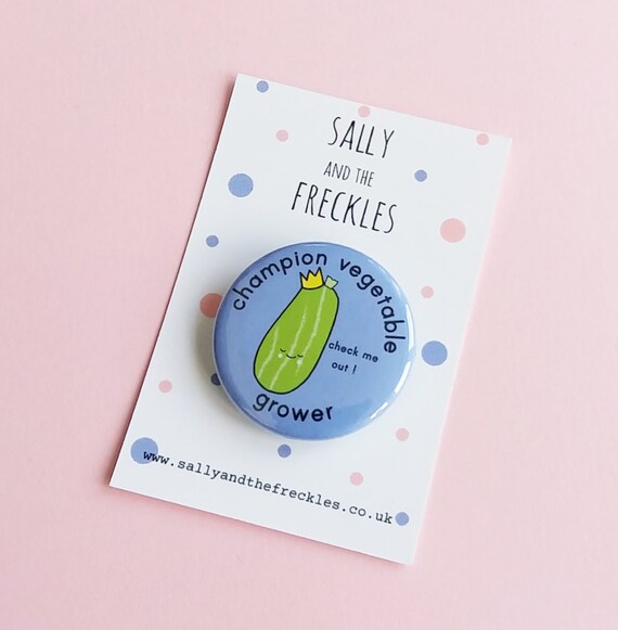 Champion Vegetable Grower 38mm Badge Badges Gardening Image 0