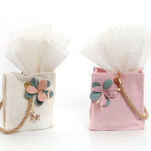 Unicorn favors Bag bracelet Girl baptism guests favors Floral bomboniere koufeta Greek christening Baby party shower ideas Unique giveaway