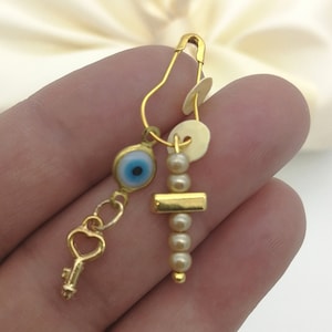 Safety witness pins Pearl cross Evil eye key Greek baptism martyrika Handmade martirika Guests favors Girl christening unique souvenirs