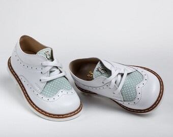 Oxford baby boy shoes White Blue leather wingtips Baby boy wedding Chritening little luxury First steps toddler shoes Size 4 5 6 7 8 9 10 US