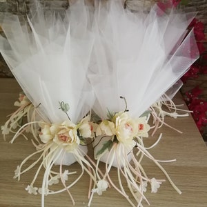 Bomboniere per matrimonio Bomboniere in tulle Koufeta floreale italiana Bomboniere con confetti Regalo floreale per invitati al matrimonio Souvenir Koufeta Festa nuziale