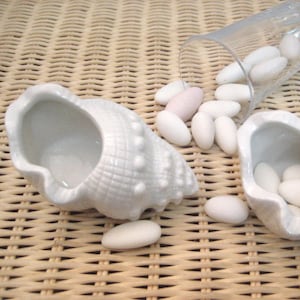 Coquillages en porcelaine Cadeaux de mariage bomboniere Mariage blanc Cadeaux grecs avec koufeta Cadeaux invités de mariage Baptême de plage de luxe Style unique