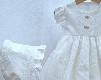 Victorian style White linen dress Baby girl baptism lace set Orthodox christening Flowergirl formal outfit Wedding elegant couture dress