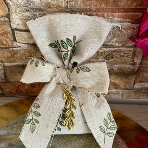 Bomboniere di olive crude Bomboniere di battesimo Bomboniere di nozze Bomboniere greche con koufeta Sacchetto regalo per gli ospiti Stile rustico unico