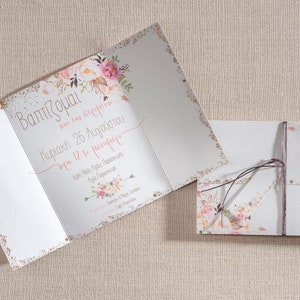 Invitaciones de bautismo con flores románticas FÍSICAS en sobre Invitaciones para invitados a la fiesta Papelería de bautizo única Tarjeta de invitación Niña