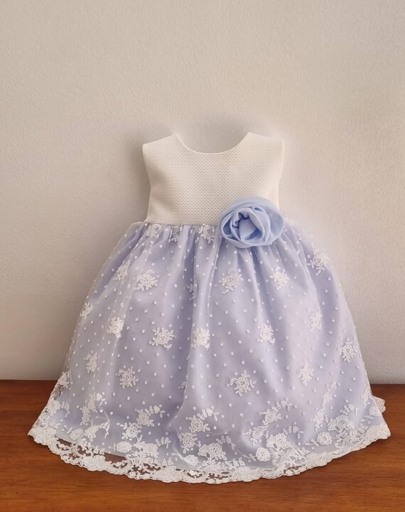 vintage beaded dresses for sale dress Beyond Yoga Spacedye Starting D885B Color:Yves Blue Classic neckline opens the