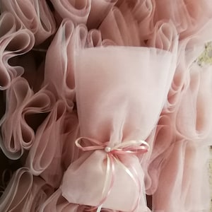 Mocca Ivory pearl favors Wedding Baptism bomboniere Guests gifts souvenirs Bridal giveaway Classic tulle pouches image 1