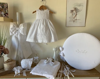 White complete baptism set Dress Keepsake box Candle Towel set Bottle Soap Traditional church ceremony Baby girl handmade christening gift