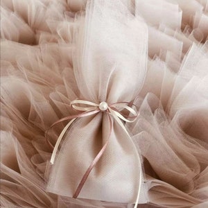 Mocca Ivory pearl favors Wedding Baptism bomboniere Guests gifts souvenirs Bridal giveaway Classic tulle pouches image 2