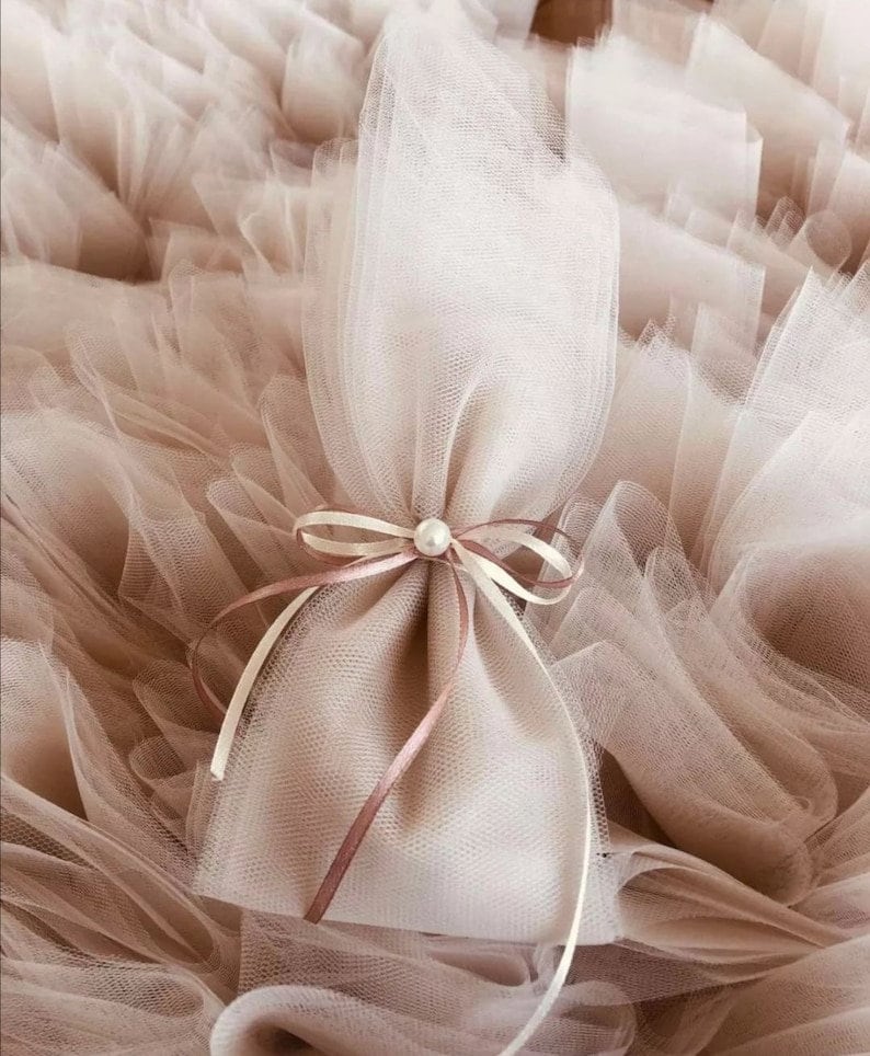 Mocca Ivory pearl favors Wedding Baptism bomboniere Guests gifts souvenirs Bridal giveaway Classic tulle pouches image 2