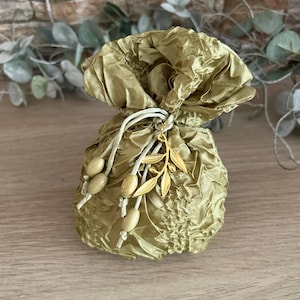 Bomboniere di ulivo Bomboniere di nozze Stile matrimonio mediterraneo Bomboniere greche con koufeta Regali per gli invitati al matrimonio