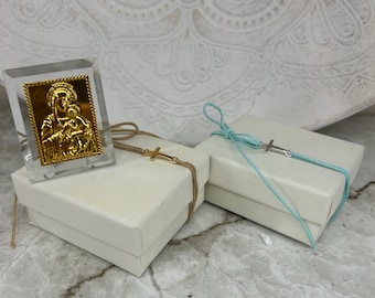 Mary and Jesus mini icon in box with cross favors Baptism Wedding guests souvenirs Greek bomboniere koufeta Religious ornament giveaway