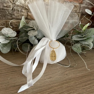 ICXCNIKA Bomboniere a croce bifacciale Bomboniere per battesimo Bomboniere per matrimonio Bomboniere greche con koufeta Regali per gli ospiti del battesimo Sacchetto in tulle Stile religioso