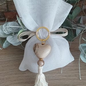 Greek pottery Heart key chain favors Ceramic elegant Wedding Baptism bomboniere with koufeta in pouch Guests gifts