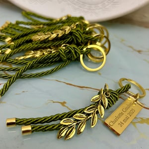 Portachiavi con bomboniere in ulivo, souvenir greci per battesimi, matrimoni, ospiti di feste, regali, omaggio, fatto a mano