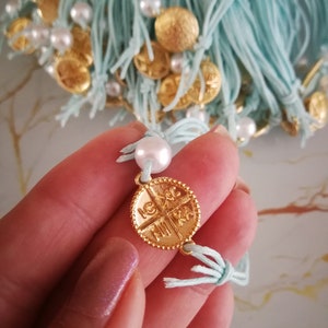 Bracciale con croce bizantina e perla, bomboniere greche, battesimo, martyrika, regali per gli ospiti, souvenir per testimoni, omaggio fatto a mano, neonato/a/i/e