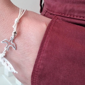 Dove favors bracelets Baptism favors Cross favors Dove bracelets for guests Martyrika greek baptism Martirika greek christening Peace theme