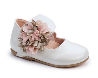 Vintage leather baby girl shoes cream pink baby wedding shoes baby baptism shoes size 4 5 6 7 8 9 US EU 16351A2044