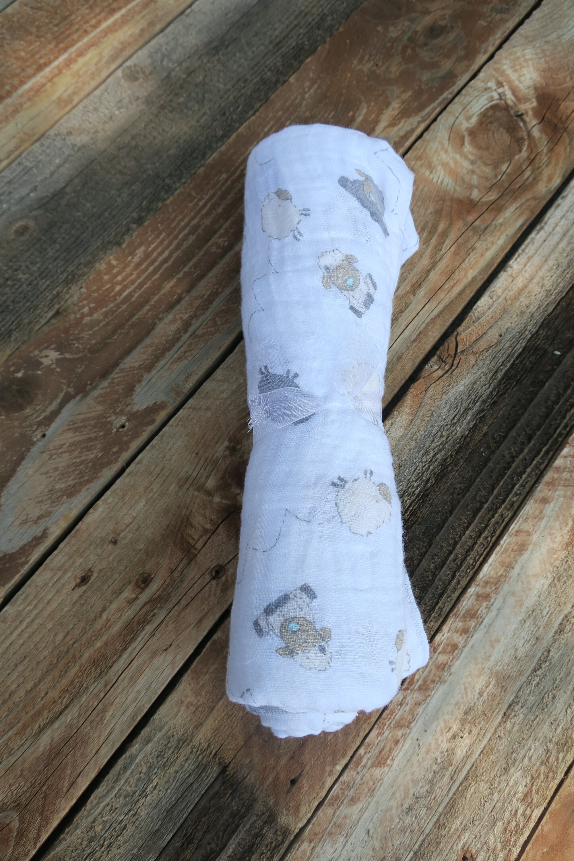 47x47 Lamb Muslin Swaddle Blanket Swaddle Blanket Swaddling Etsy