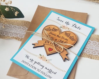 Rustikaler Save-the-Date Magnet, Holz Save-the-Date Karten, Herz save the date einladung, einzigartige Hochzeitseinladung, personalisiert