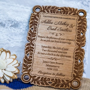 invitation de mariage rustique 10, invitation de mariage en bois, carte gravée d'invitation de mariage, carte de mariage faite à la main, invitation de mariage découpée au laser