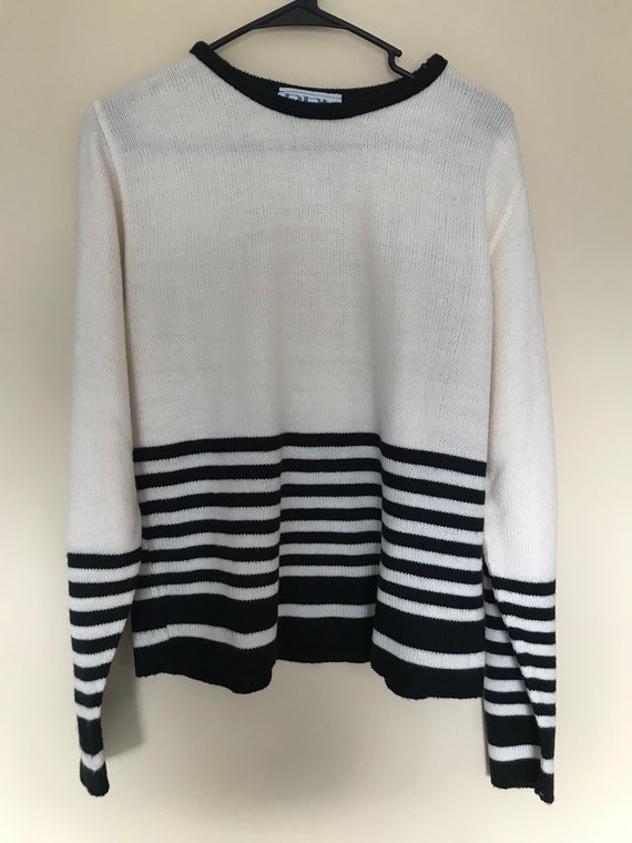 1990's Striped Navy Blue and White Sweater - image 2